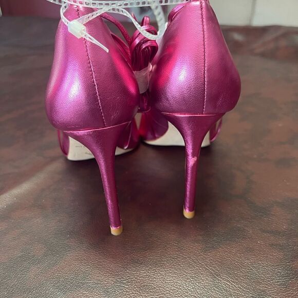 Antonio Melani new w/out tags pink stiletto heels with ankle‎ strap ties, size 7 - Picture 2 of 9